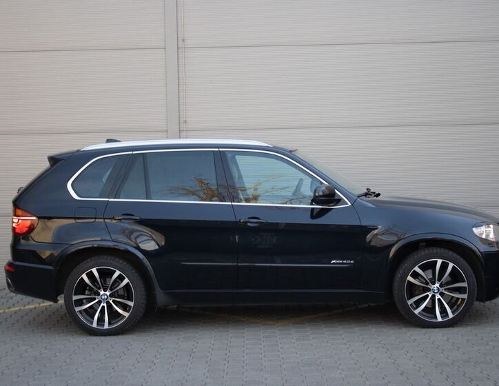 BMW X5 SUV / Terénní 3,0 l 225 kw