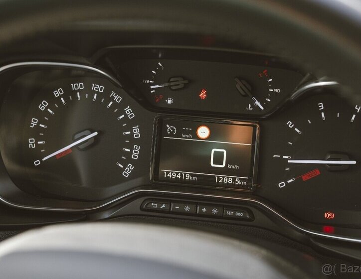 Citroën Berlingo MPV 1,5 l 96 kw