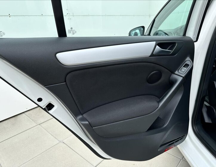 Volkswagen Golf Hatchback 1,6 l 75 kw