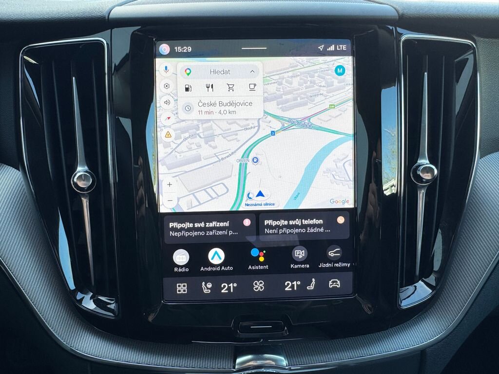 Volvo XC60 SUV / Terénní 2,0 l 184 kw