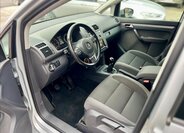 Volkswagen Touran 11