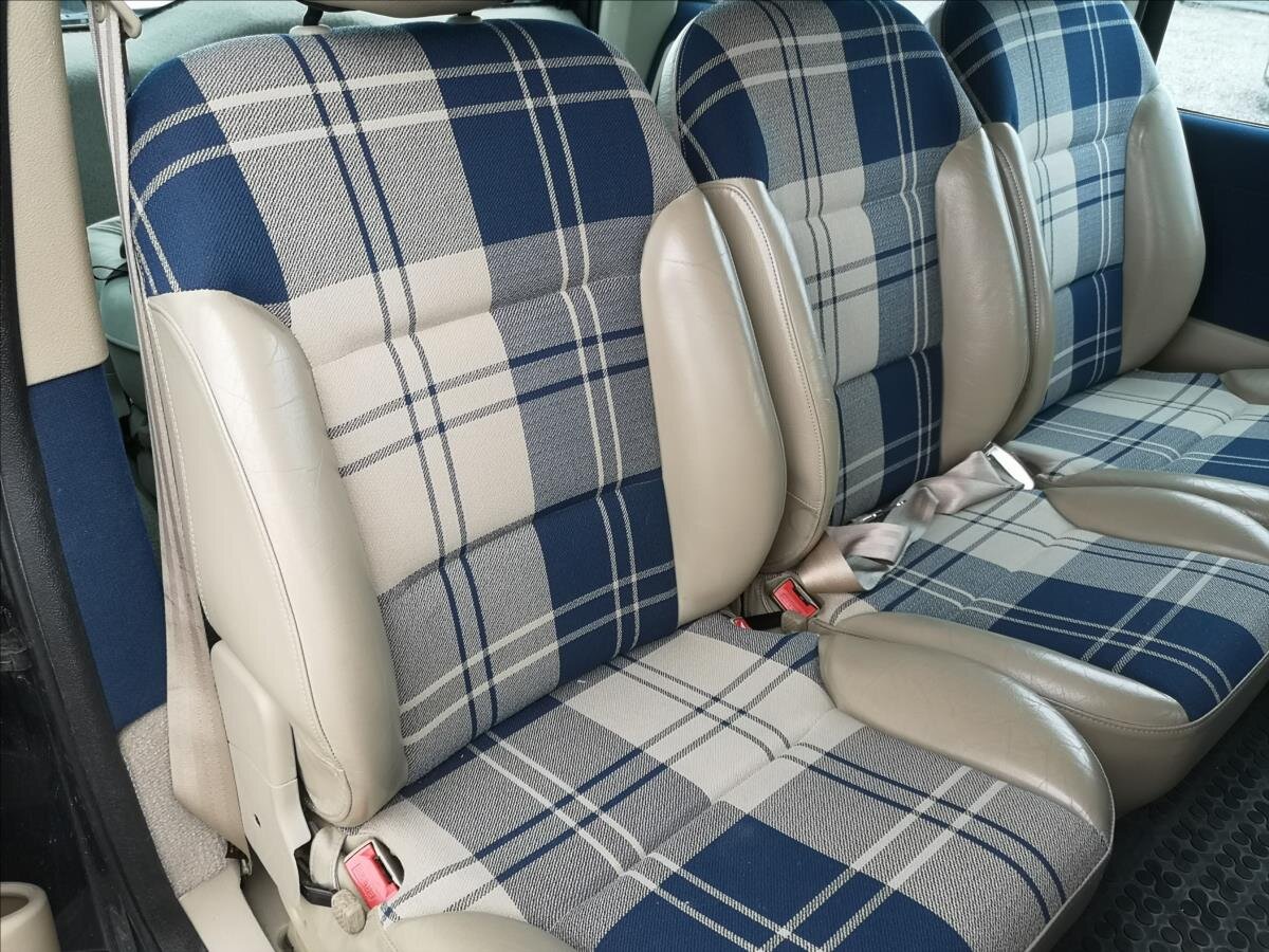 Peugeot 806 Kombi 2,1 l 80 kw