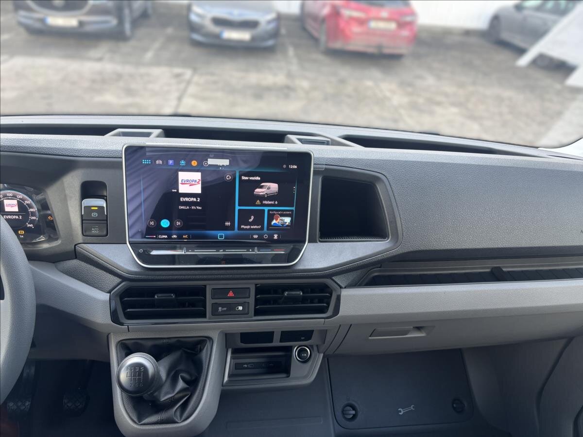 Volkswagen Crafter Skříň 2,0 l 103 kw