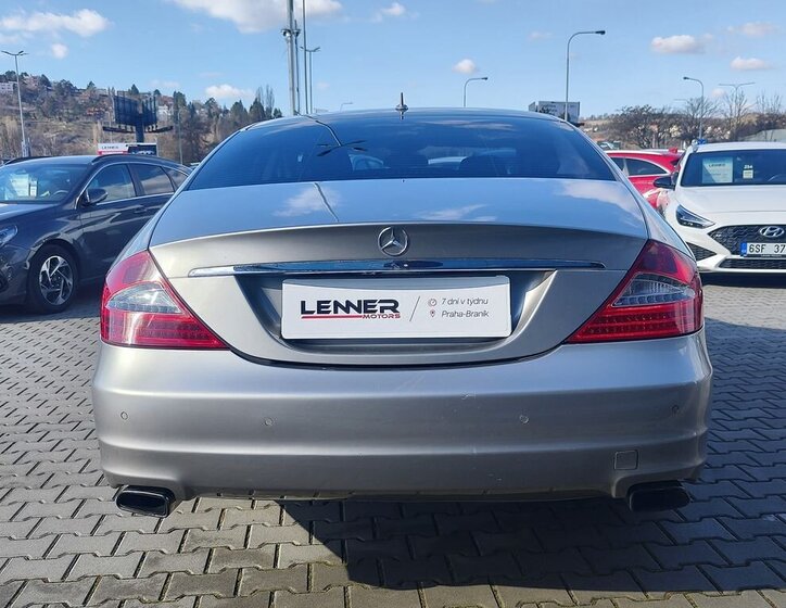 Mercedes-Benz CLS Sedan 3,0 l 165 kw