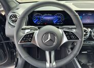 Mercedes-Benz EQB 18