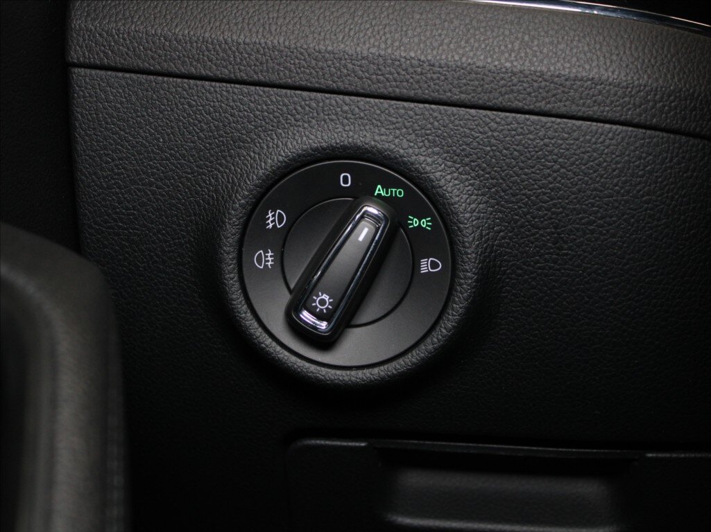 Škoda Superb Kombi 2,0 l 147 kw
