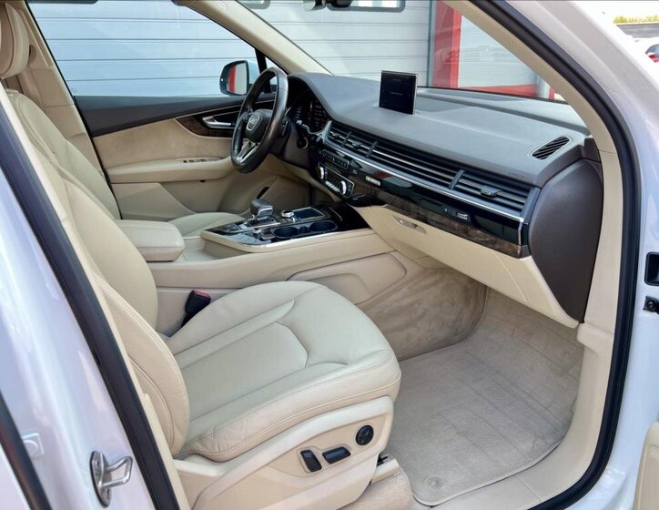 Audi Q7 SUV 3,0 l 200 kw