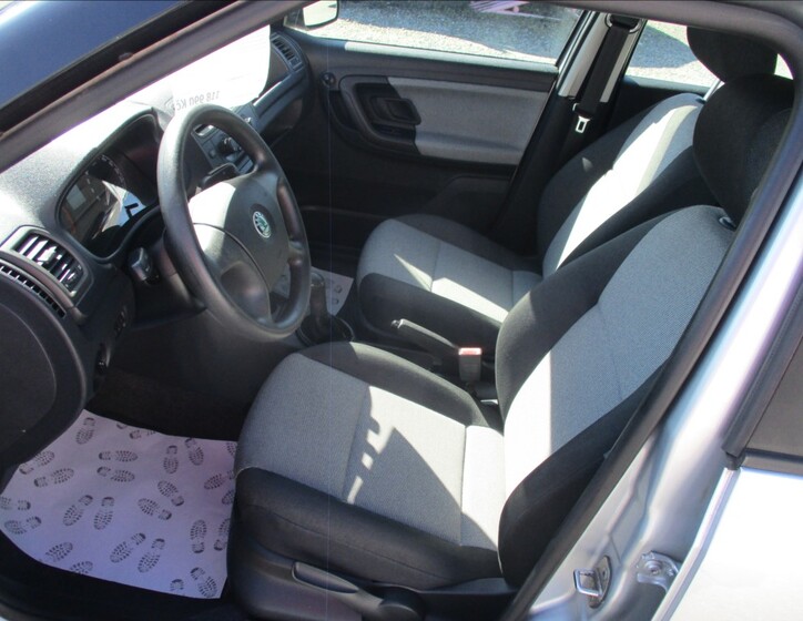 Škoda Fabia 13