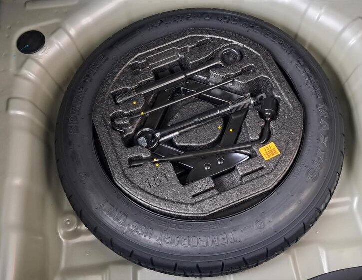 KIA Stonic Kombi 1,2 l 57 kw