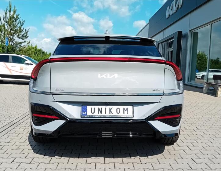 KIA EV6 5
