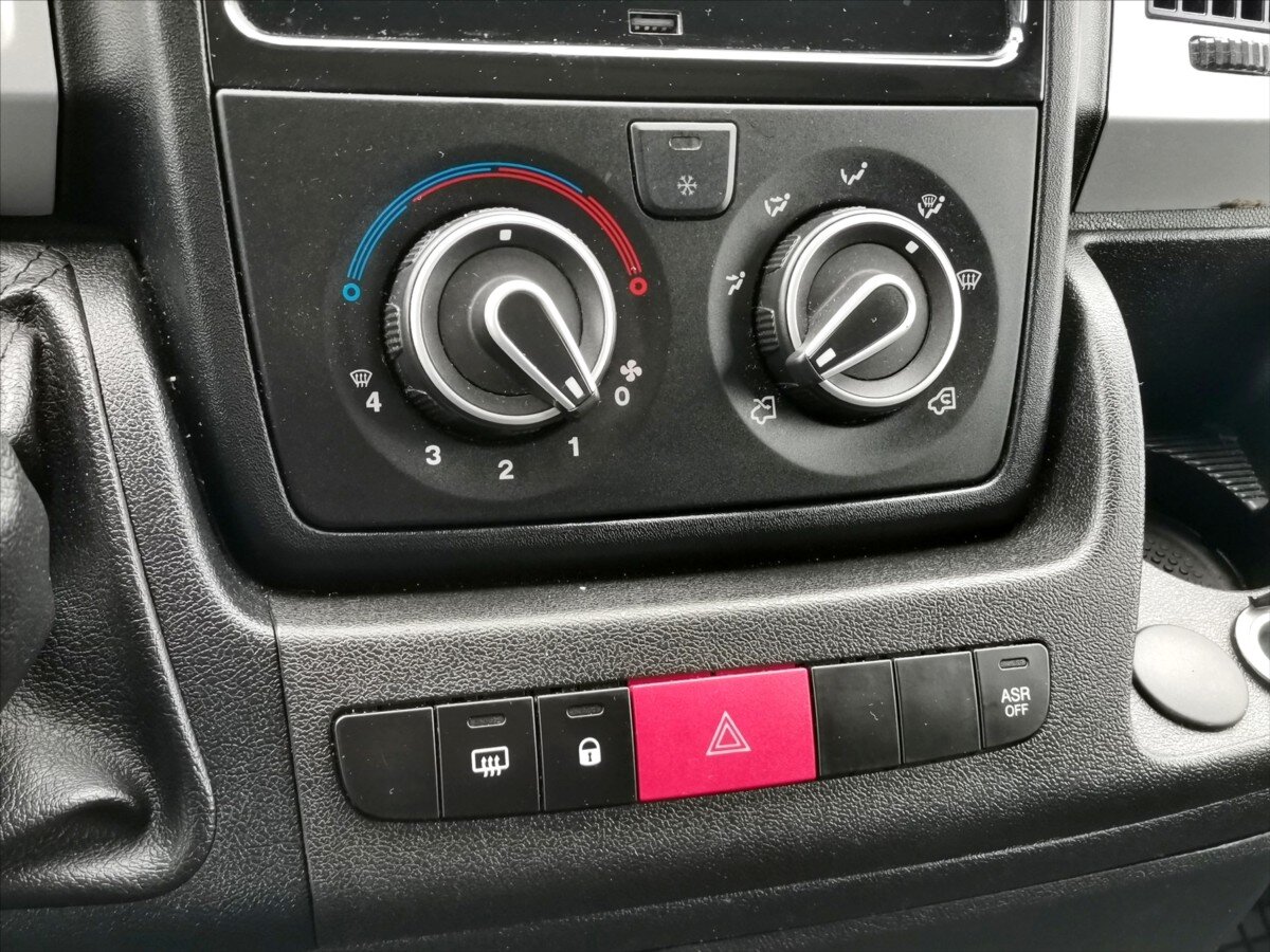 Citroën Jumper Ostatní 2,2 l 121 kw