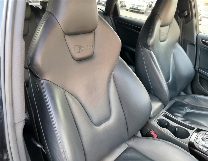 Audi A4 Kombi 2,0 l 140 kw