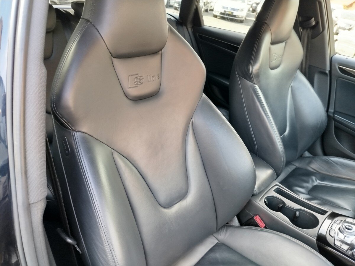 Audi A4 Kombi 2,0 l 140 kw