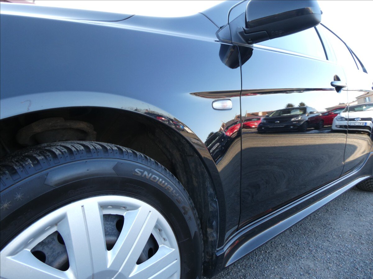 Mitsubishi Lancer Hatchback 1,8 l 105 kw