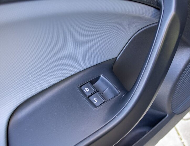 Seat Ibiza Hatchback 1,2 l 77 kw