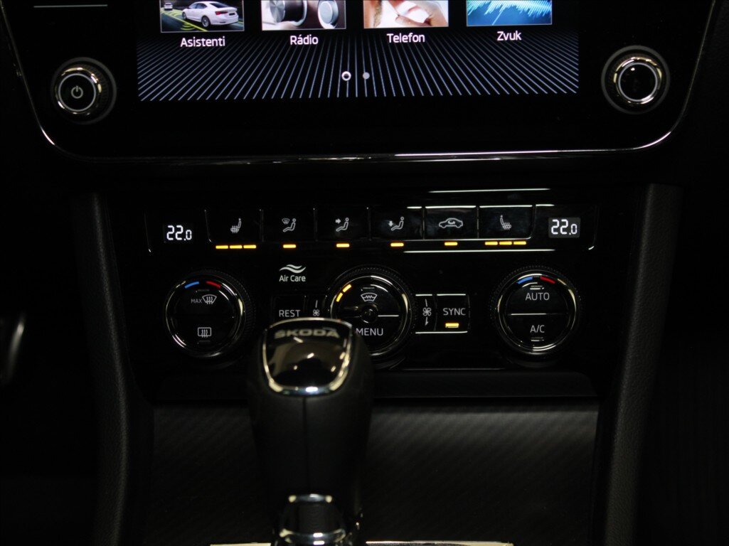 Škoda Superb Kombi 2,0 l 147 kw