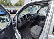 Volkswagen Caravelle 10