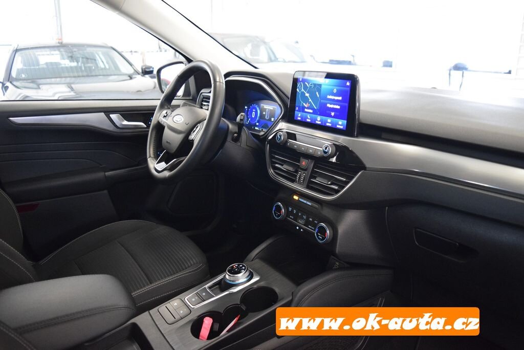 Ford Kuga SUV / Terénní 2,5 l 112 kw