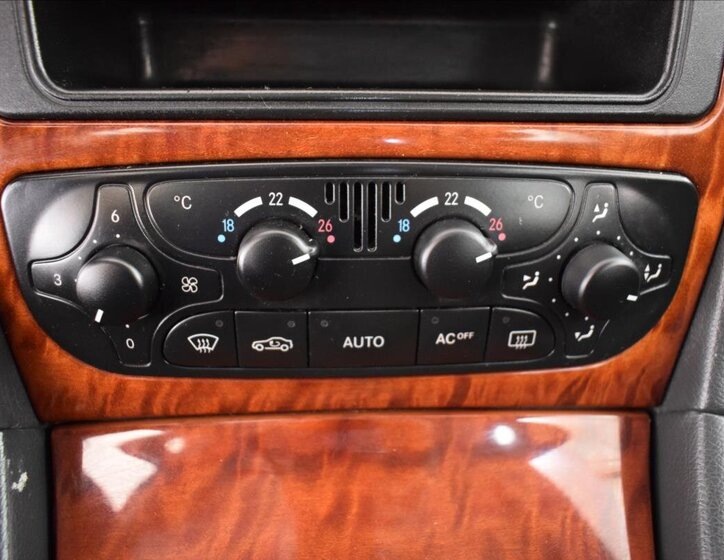 Mercedes-Benz Třídy C Kombi 1,8 l 105 kw