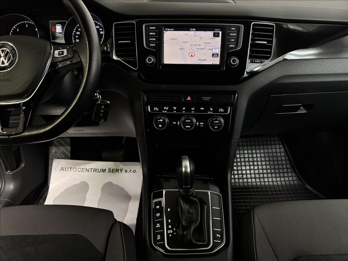 Volkswagen Golf Sportsvan