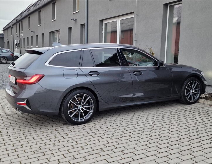 BMW Řada 3 11