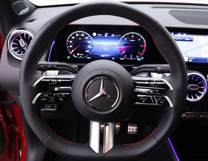 Mercedes-Benz GLB SUV 2,0 l 110 kw