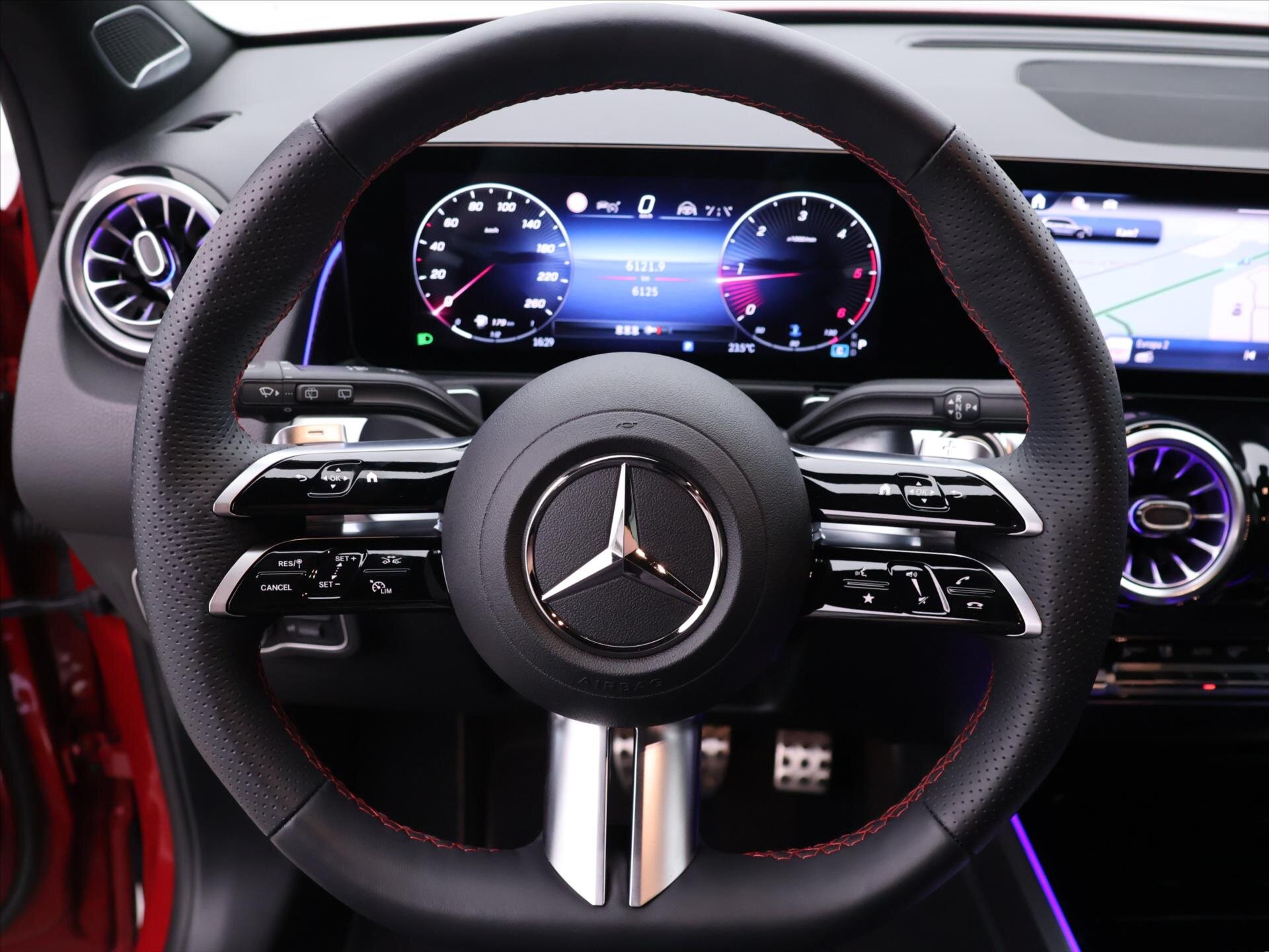 Mercedes-Benz GLB SUV 2,0 l 110 kw