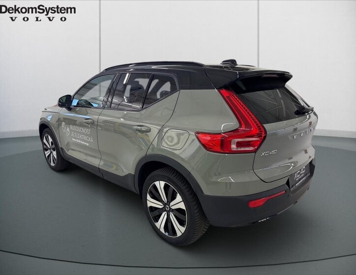 Volvo XC40 SUV / Terénní 1,0 170 kw