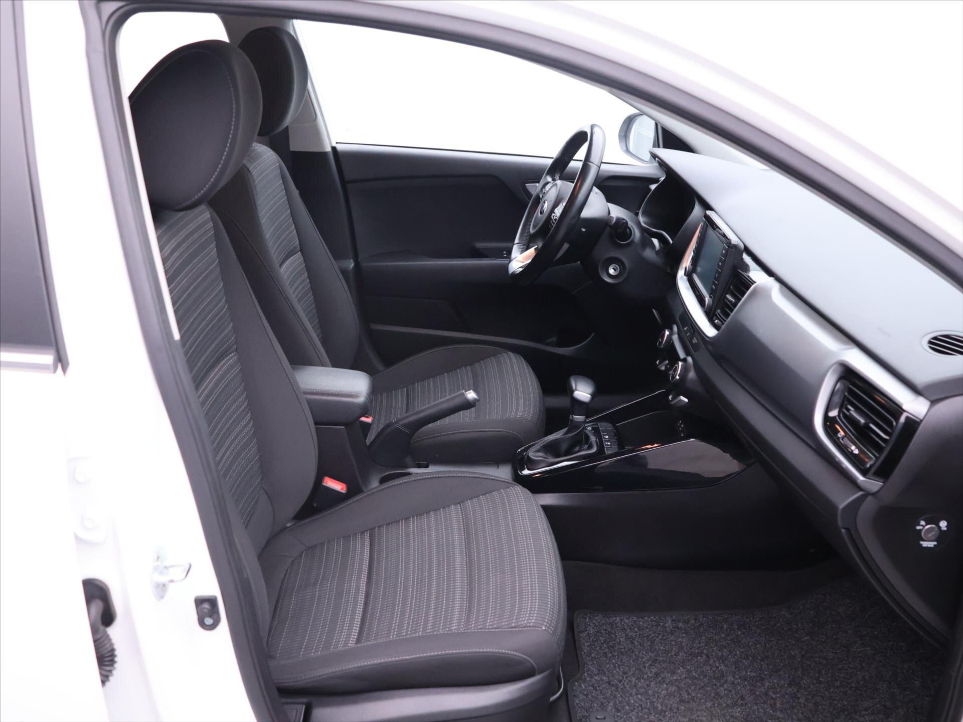 KIA Stonic SUV / Terénní 998,0 88 kw