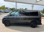 Volkswagen Caravelle 3