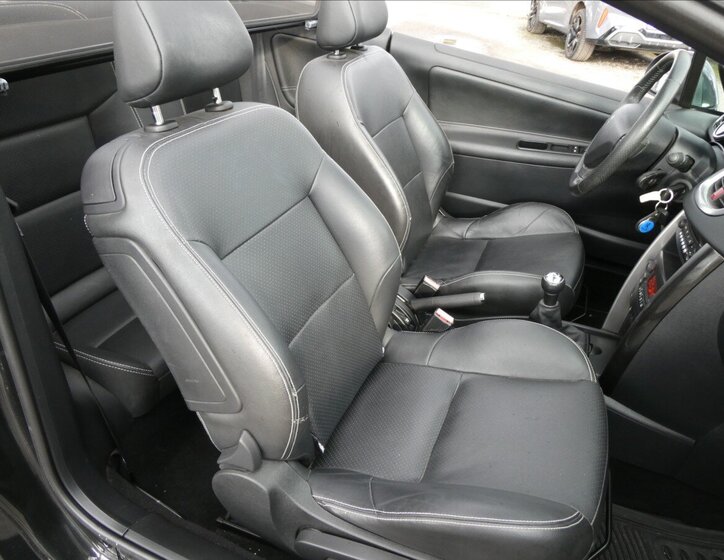 Peugeot 207 Kabriolet 1,6 l 88 kw