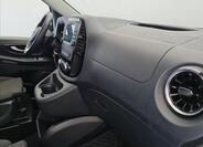 Mercedes-Benz Vito 17
