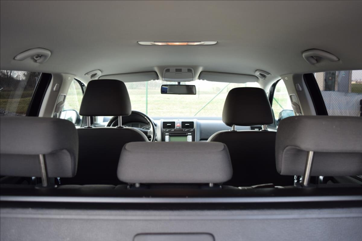 Volkswagen Golf Kombi 1,6 l 75 kw