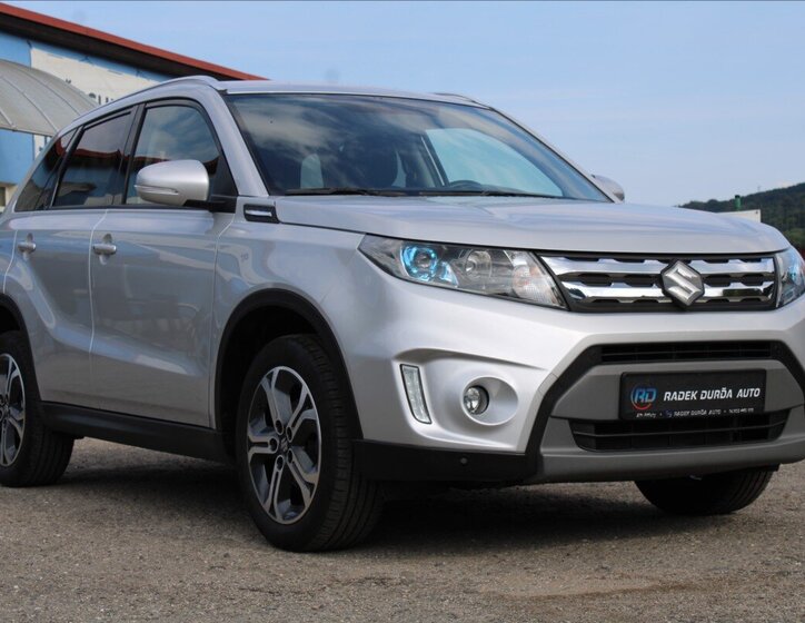 Suzuki Vitara SUV / Terénní 1,6 l 88 kw