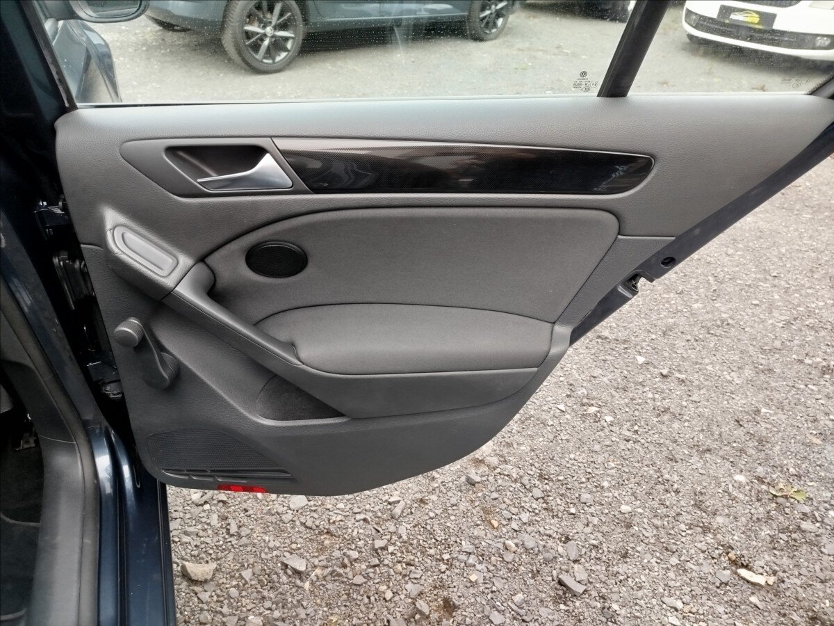 Volkswagen Golf Hatchback 2,0 l 81 kw