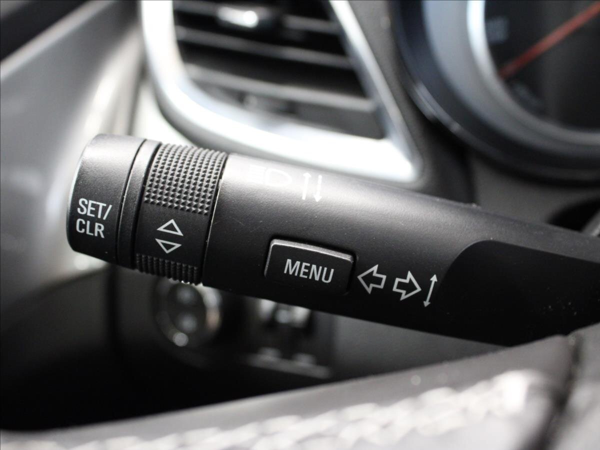 Opel Mokka SUV 1,7 l 96 kw