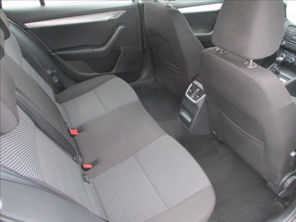 Škoda Octavia Kombi 2,0 l 110 kw