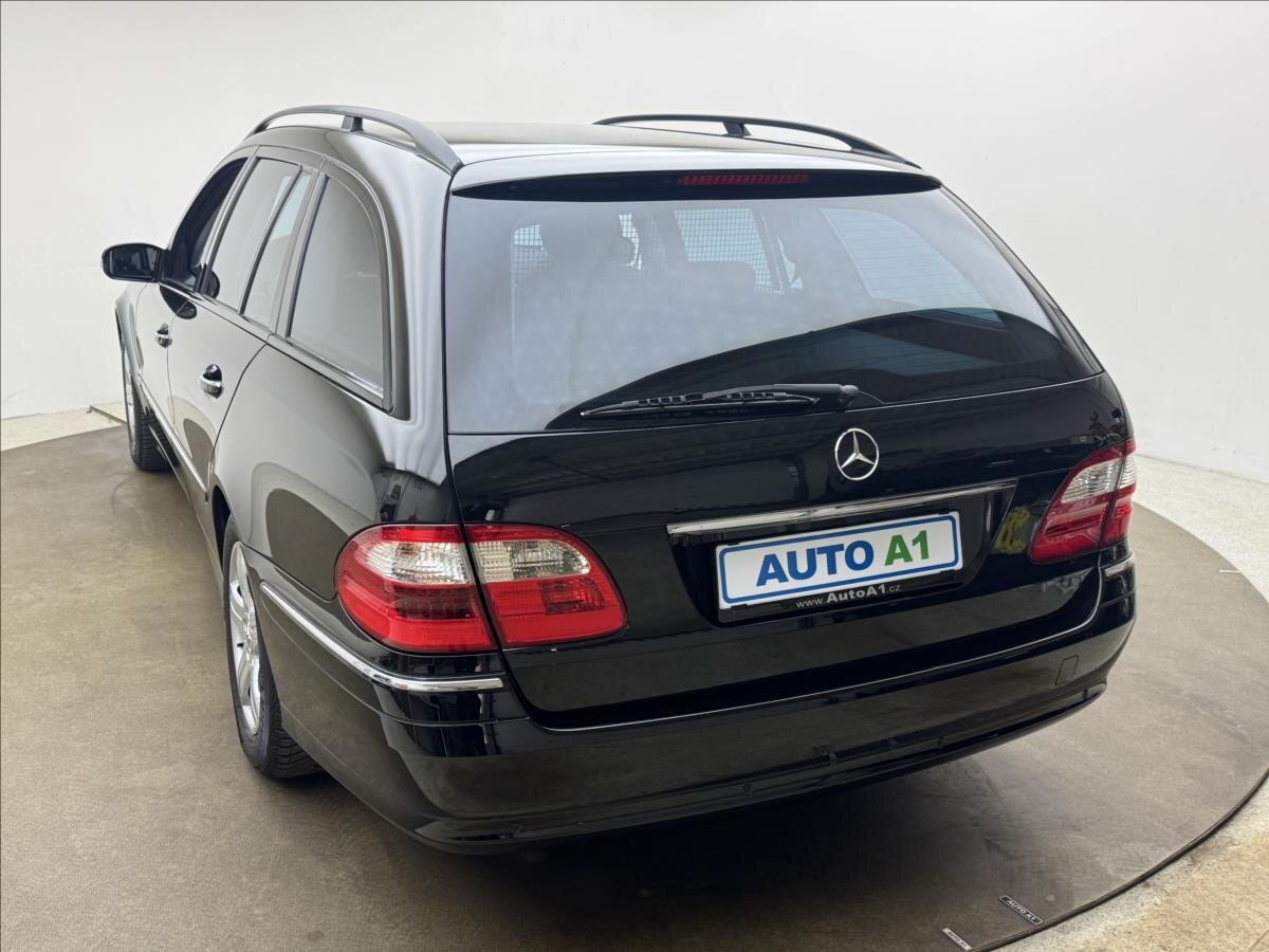 Mercedes-Benz Třídy E Kombi 3,0 l 170 kw