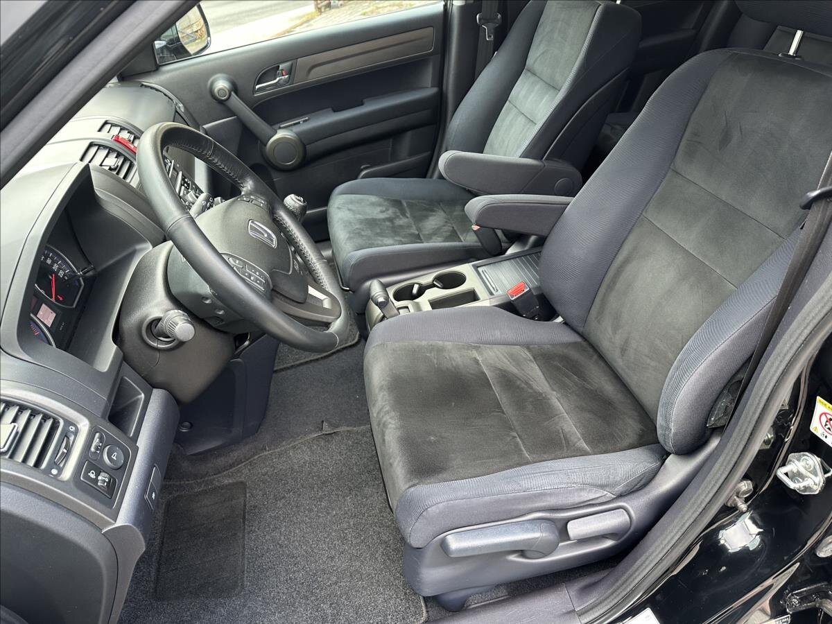 Honda CR-V SUV / Terénní 2,0 l 110 kw