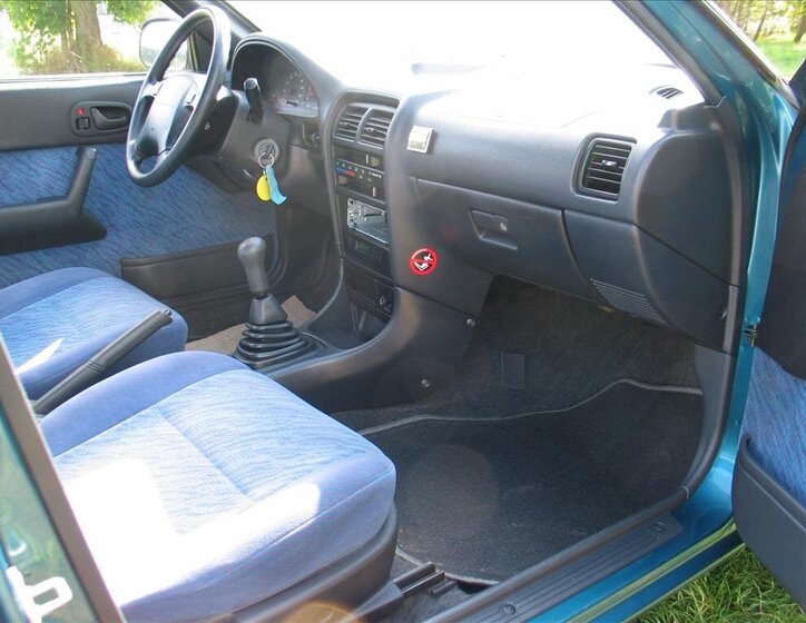 Suzuki Swift Hatchback 993,0 39 kw