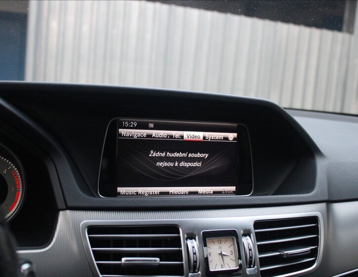 Mercedes-Benz Třídy E 26