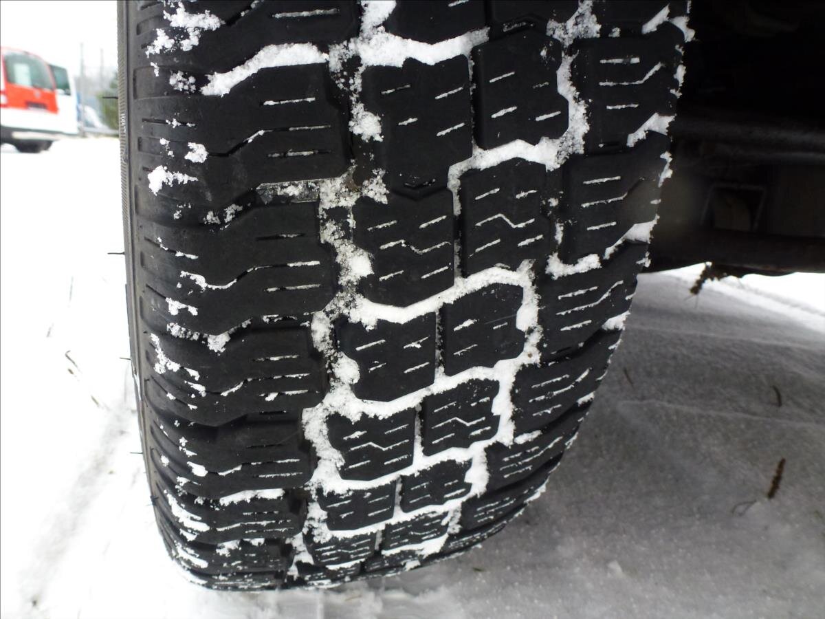 Suzuki Jimny Kombi 1,3 l 59 kw