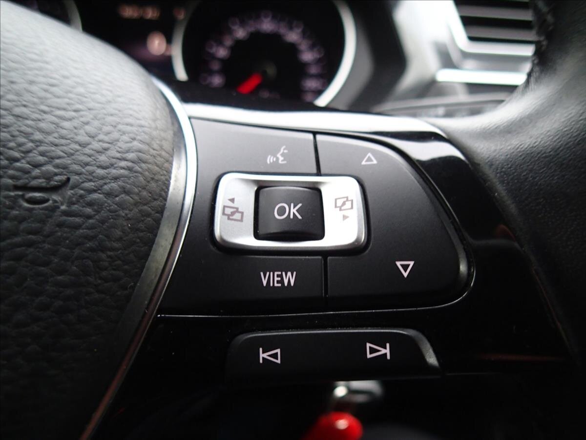 Volkswagen Tiguan SUV / Terénní 2,0 l 110 kw