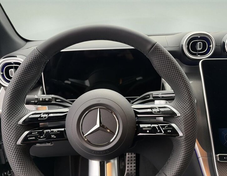 Mercedes-Benz GLC SUV 750,0 260 kw