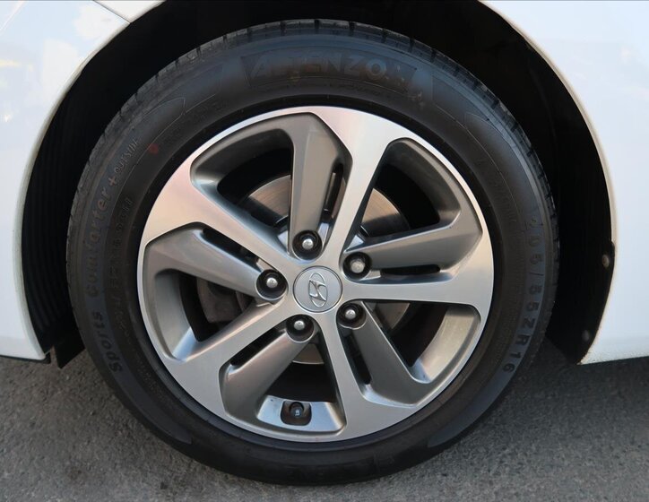 Hyundai i30 Kombi 1,6 l 88 kw