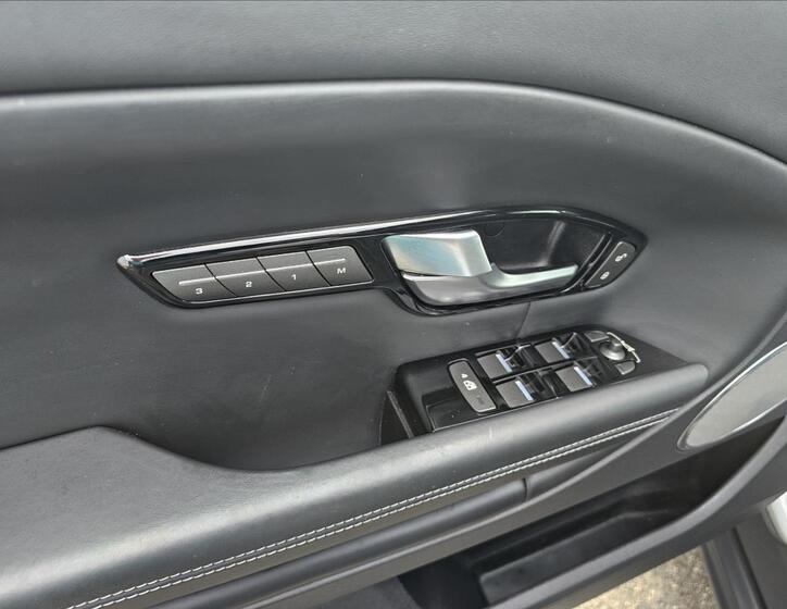 Land Rover Range Rover 15