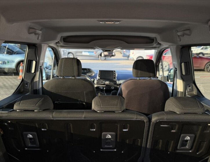 Peugeot Rifter MPV 1,5 l 96 kw