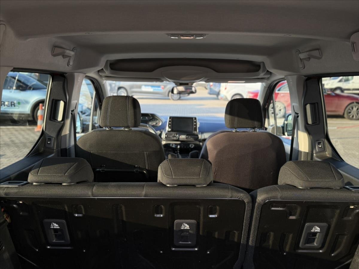 Peugeot Rifter MPV 1,5 l 96 kw