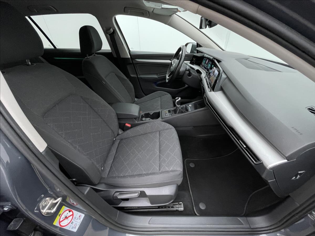 Volkswagen Golf Kombi 1,5 l 96 kw