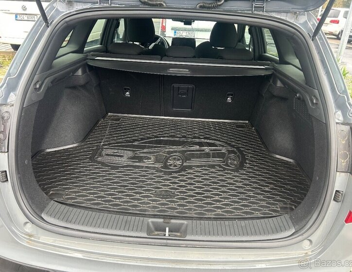 Hyundai i30 Kombi 1,5 l 117 kw